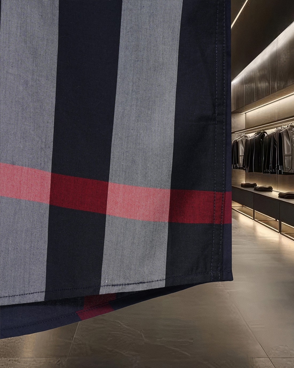 ブランドシャツ全体デザイン